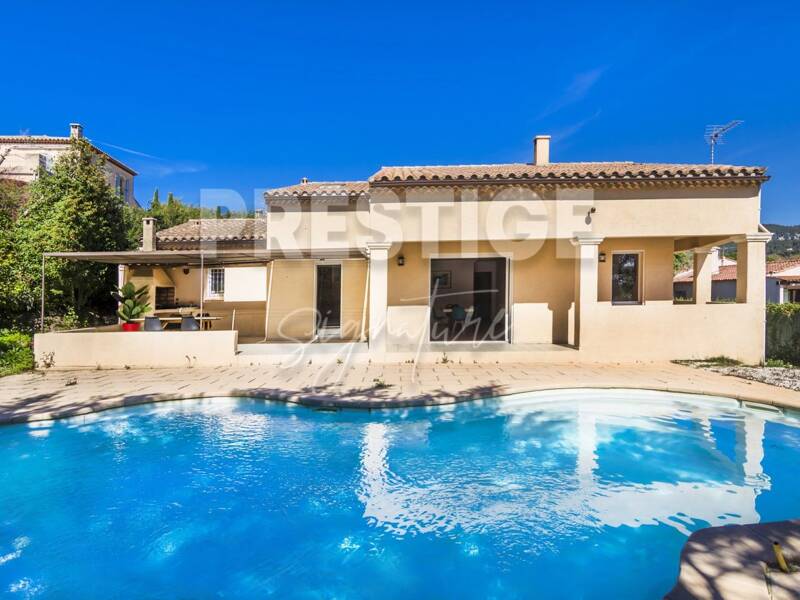 Maison à vendre, 200m², SANARY SUR MER