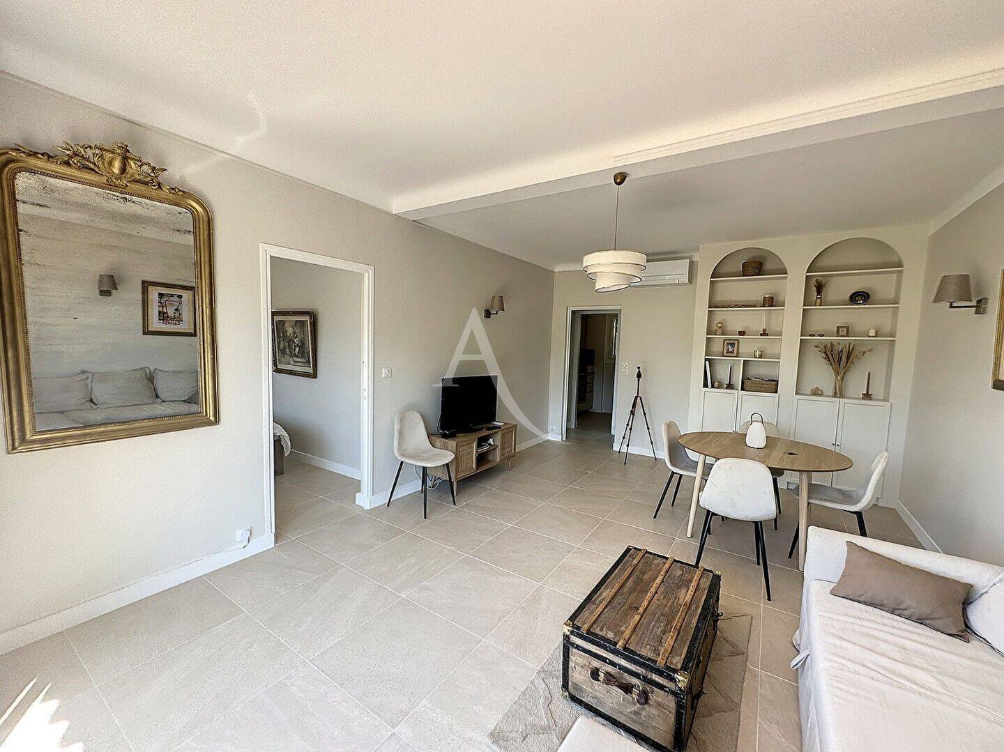 Maison à louer, 62m², CANNES