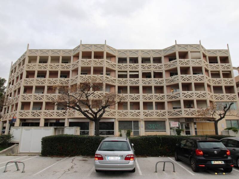 Maison à louer, 45m², HYERES