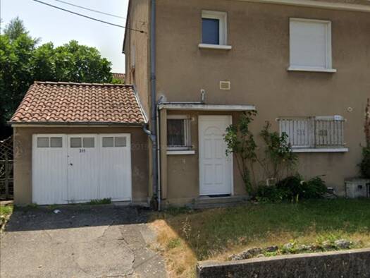 Maison à louer 788 € 4 pièces 2 chambres 64 m² disponible dès maintenant Angoulême 16000