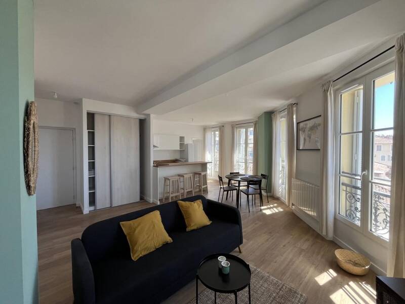 Maison à louer, 89m², MARSEILLE 2E
