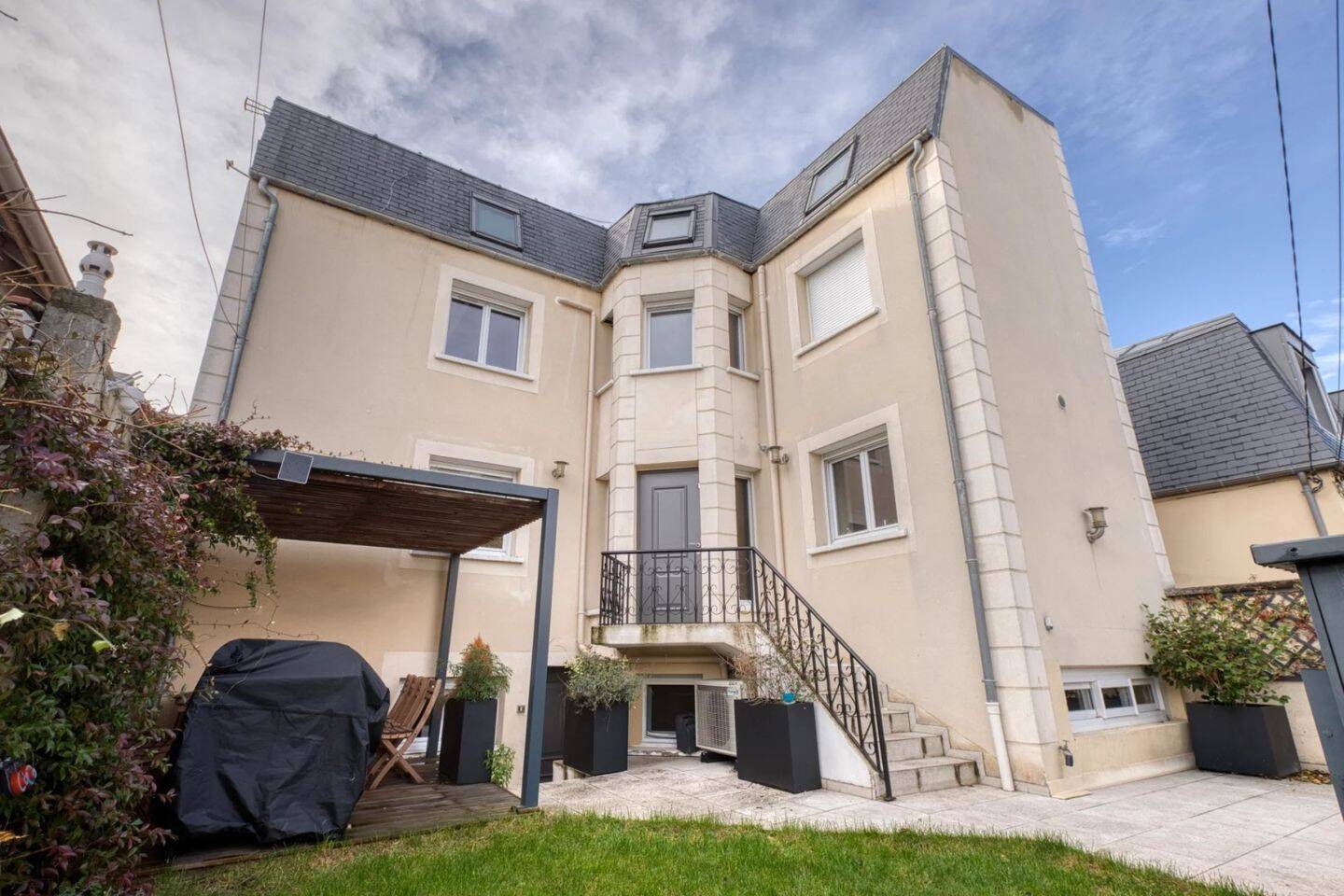 Maison à vendre, 143m², COLOMBES