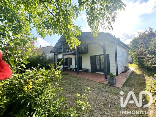 Maison à vendre 343 000 € 5 pièces 2 chambres 90 m² 635 m² de terrain Centre Ville Blanquefort 33290