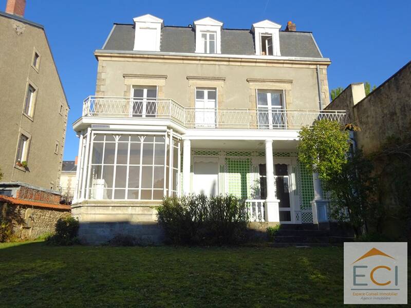 Maison à louer, 314m², LIMOGES