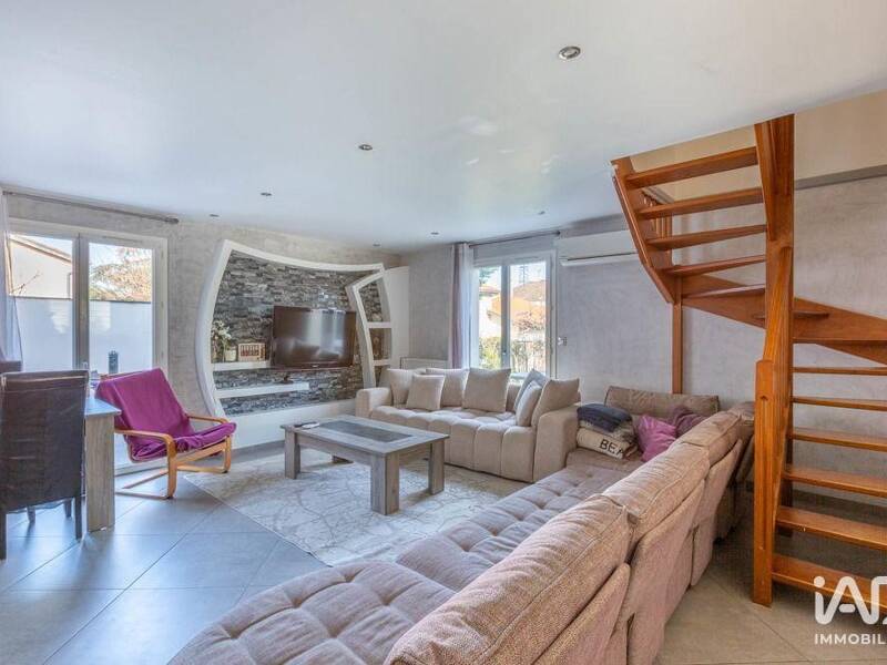 Maison à vendre, 110m², VENISSIEUX