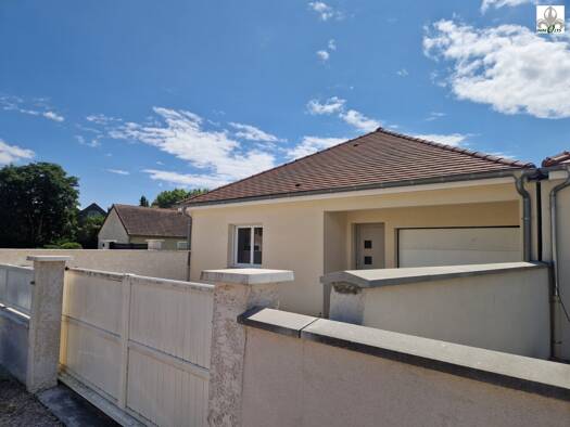 Maison de plain-pied à vendre 295 000 € 4 pièces 3 chambres 110 m² 253 m² de terrain Levernois 21200