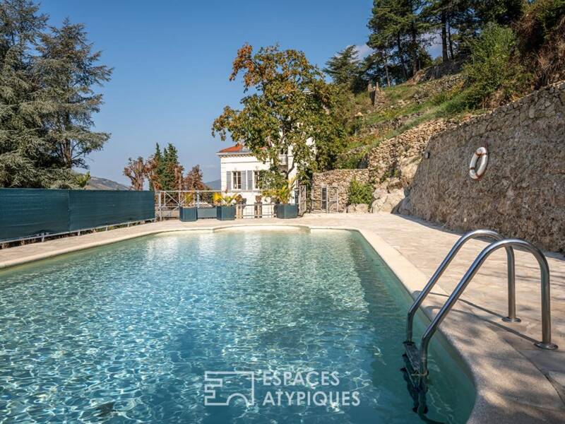 Maison à vendre, 310m², TOURNON SUR RHONE