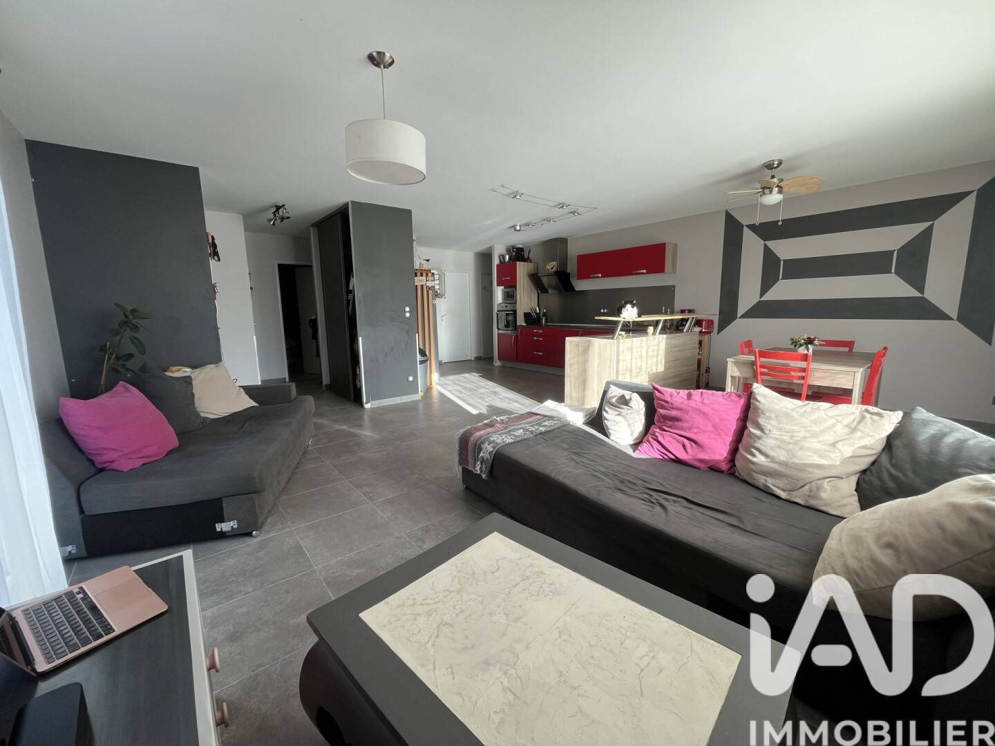 Maison à vendre, 117m², RESTINCLIERES