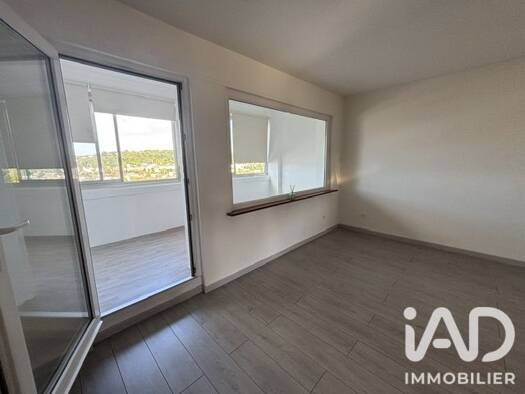 Duplex à vendre 96 000 € 4 pièces 3 chambres 75 m² 2ème étage Chantraine 88000