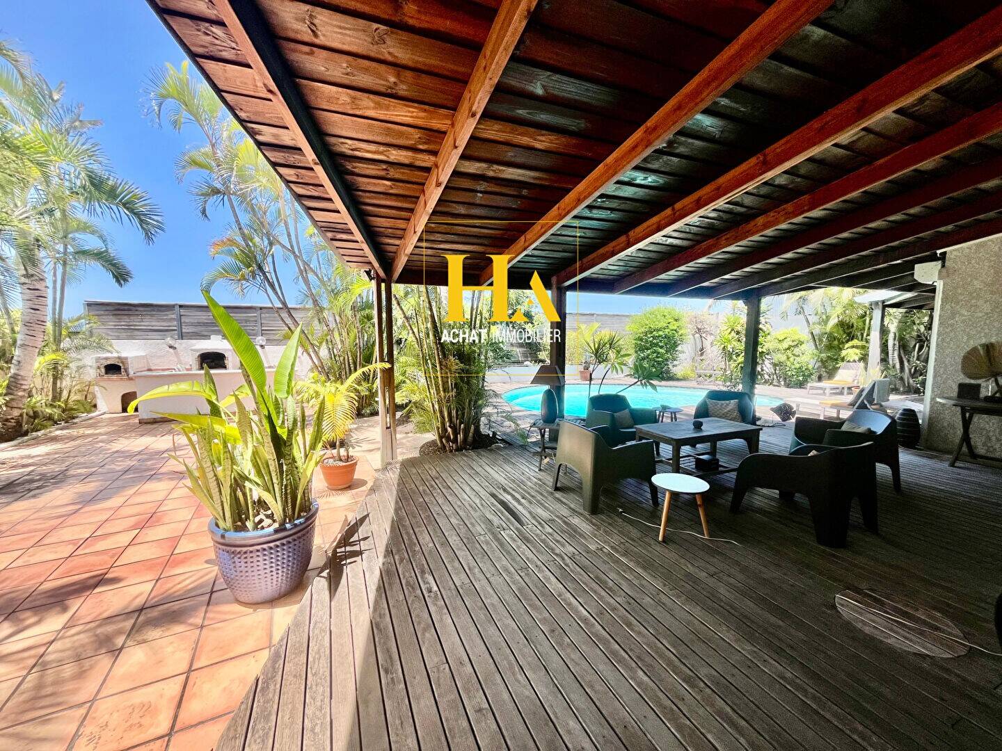 Maison à vendre, 232m², SAINT PIERRE