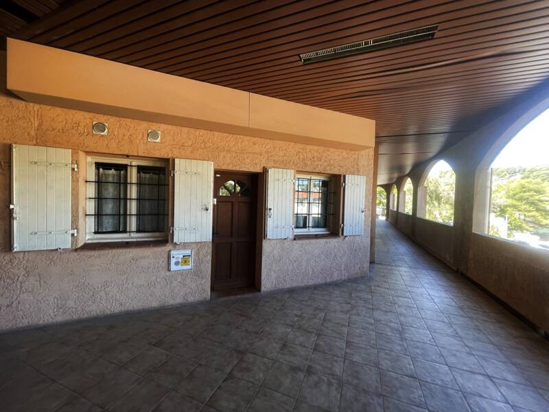 Maison à louer, 39m², PEYPIN