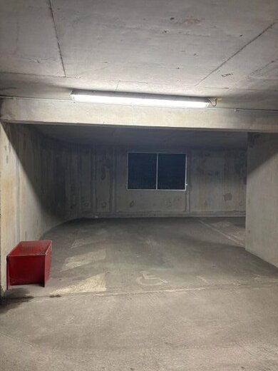 Garage/Stationnement à louer 90 € Ouest Saint-Genis-Pouilly 01630