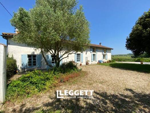 Maison à vendre 294 250 € 7 pièces 4 chambres 165 m² 1 090 m² de terrain Arthenac 17520