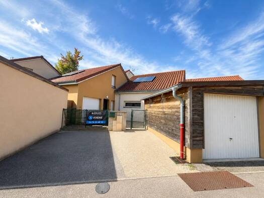 Maison à vendre 239 000 € 4 pièces 1 chambre 70 m² Le Village-Côteaux de Chasse Nord L'Isle-d'Abeau 38080