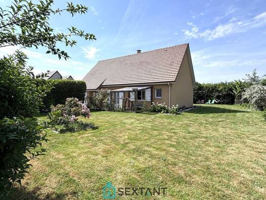 Maison à vendre 299 000 € 6 pièces 4 chambres 155 m² 1 200 m² de terrain Centre Ville Pont-Audemer 27500