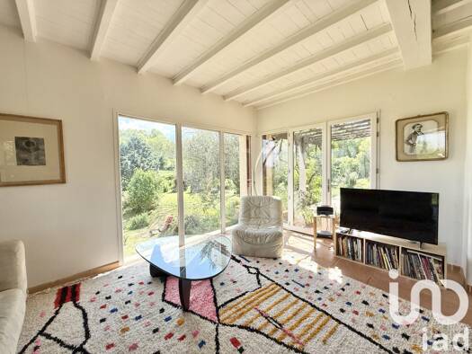Maison à vendre 359 000 € 7 pièces 4 chambres 205 m² 2 653 m² de terrain Viazac 46100