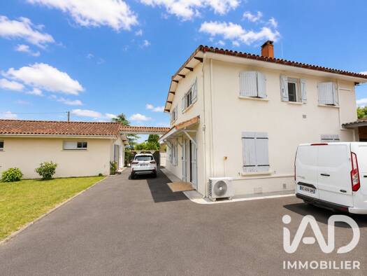 Maison à vendre 668 000 € 9 pièces 4 chambres 192 m² 1 005 m² de terrain La Plante Libourne 33500