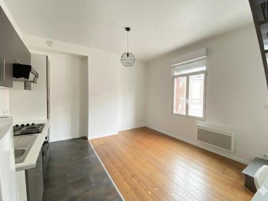 Appartement à louer - logement étudiant 485 € 2 pièces 1 chambre 32,5 m² Étage 1/1 Valenciennes 59300
