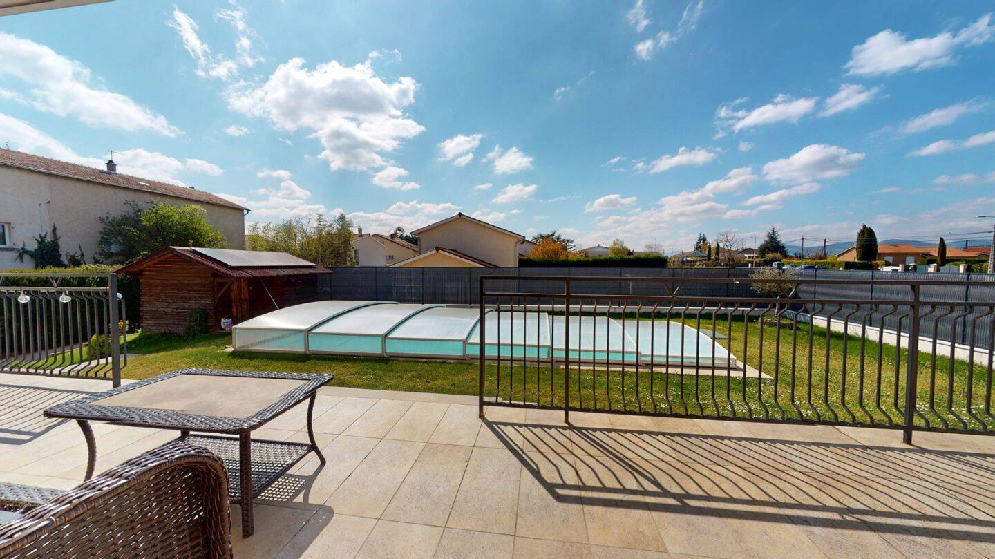 Maison à vendre, 396m², TASSIN LA DEMI LUNE