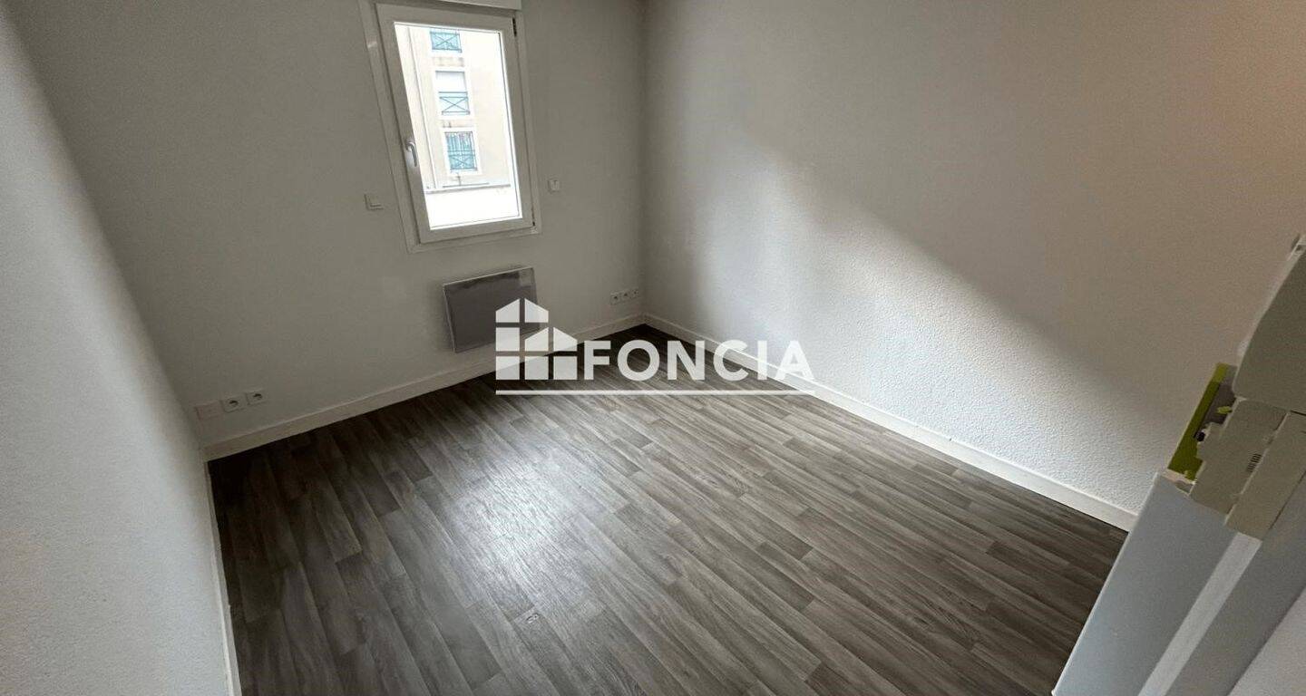 Maison à louer, 18m², VALENCE