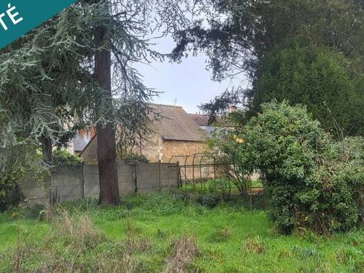 Terrain constructible à vendre 13 000 € 799 m² de terrain Le Blanc 36300