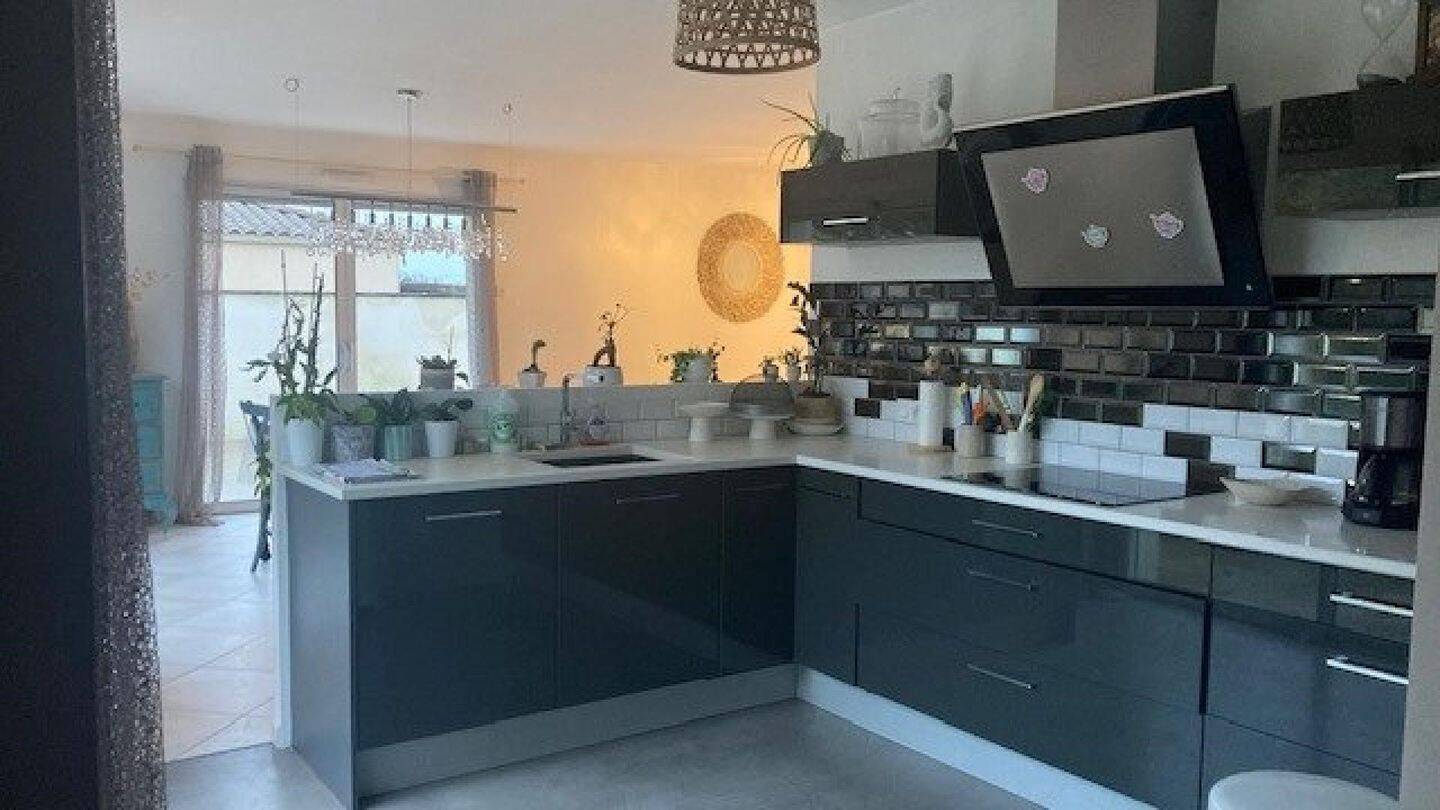 Maison à vendre, 123m², SAINTE GEMME LA PLAINE