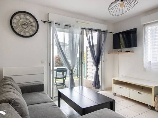 Appartement à vendre 220 920 € 2 pièces 1 chambre 40 m² RDC/1 Aritxague Anglet 64600