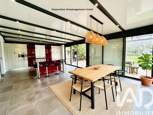 Maison à vendre 350 000 € 7 pièces 5 chambres 170 m² 1 174 m² de terrain Rochecorbon 37210