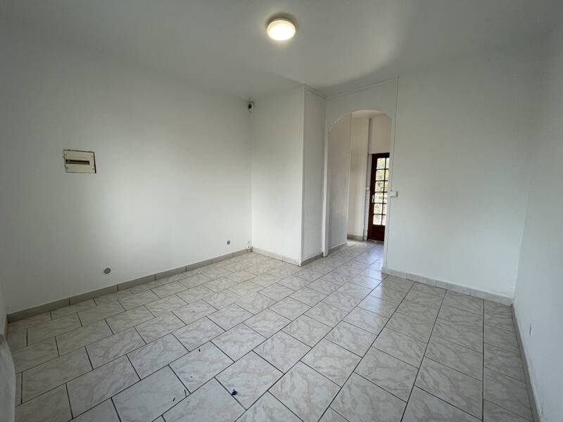 Maison à louer, 24m², MONTBAZON