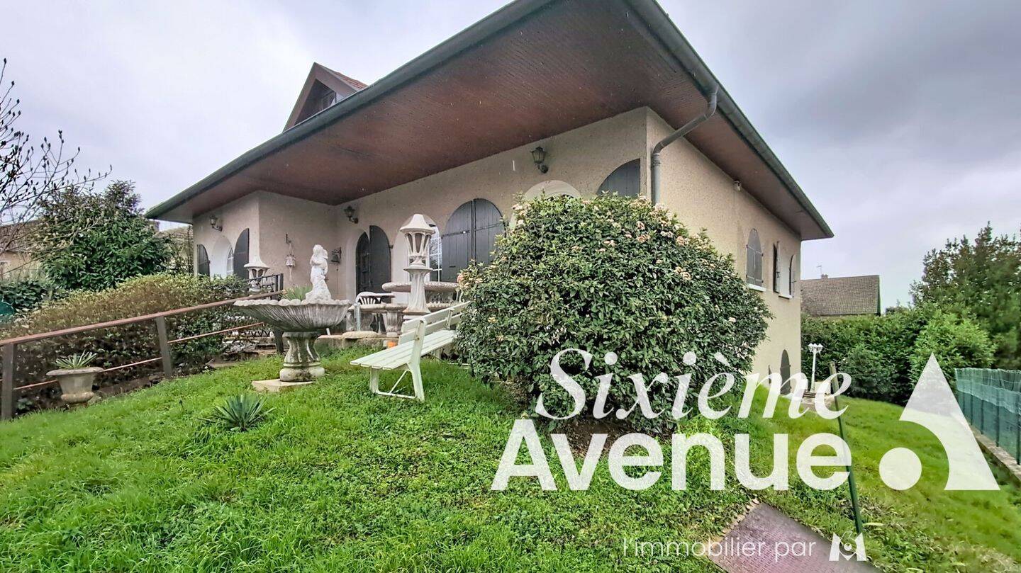 Maison à vendre, 328m², VENISSIEUX