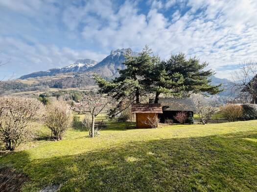 Maison à vendre 1 155 000 € 6 pièces 5 chambres 156 m² 787 m² de terrain Menthon-Saint-Bernard 74290