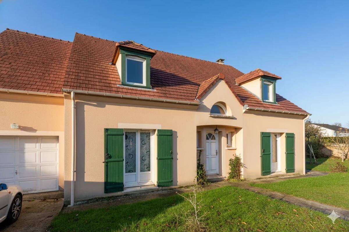 Maison à vendre, 200m², ROINVILLE
