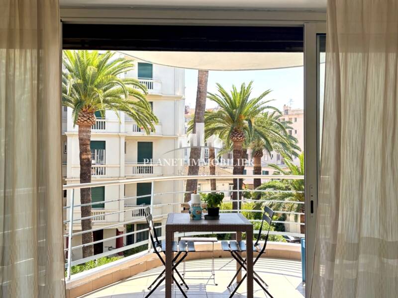 Maison à louer, 30m², JUAN LES PINS