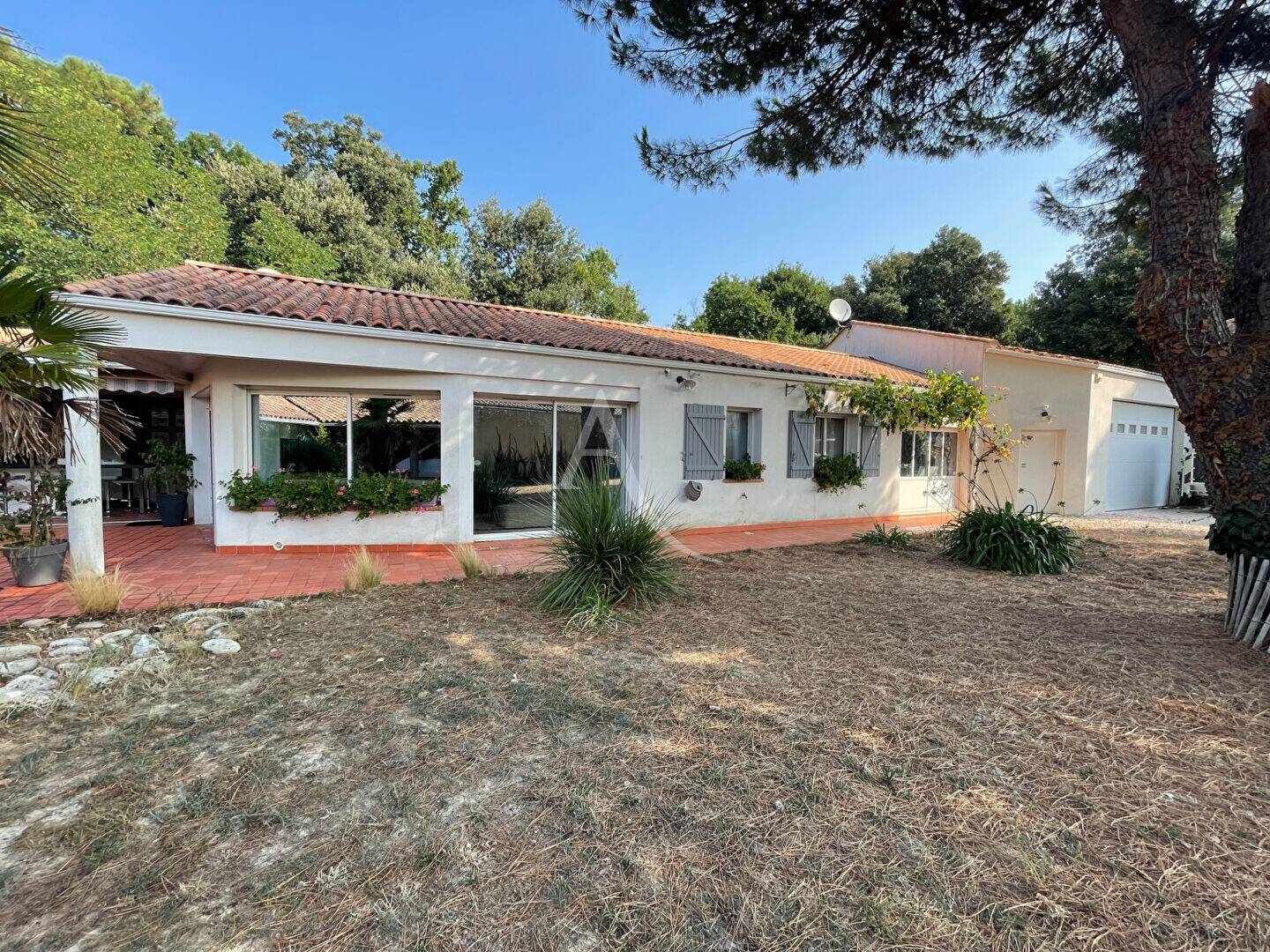 Maison à vendre, 220m², JARD SUR MER