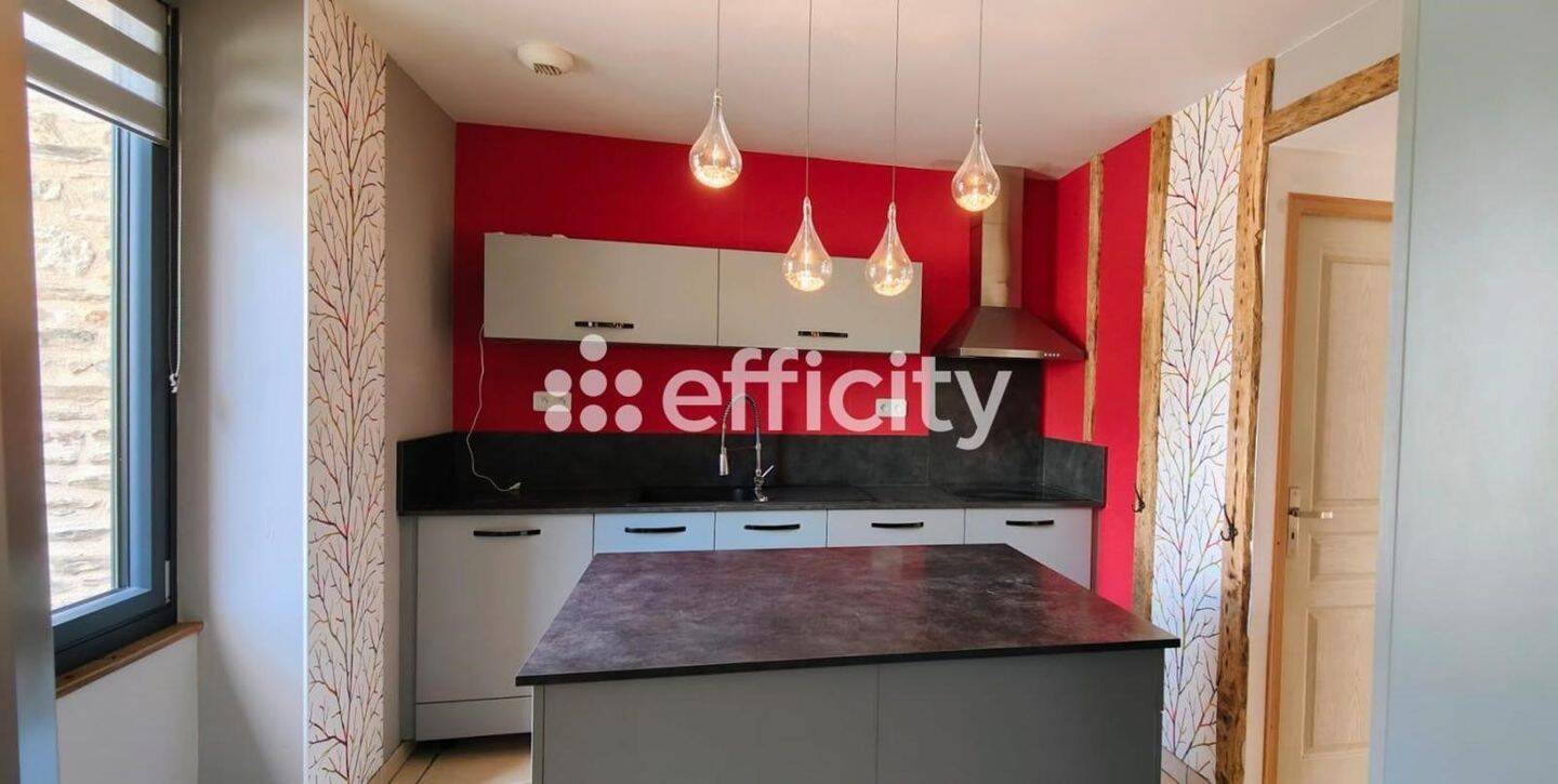 Maison à vendre, 110m², SAINT ELOY LES TUILERIES