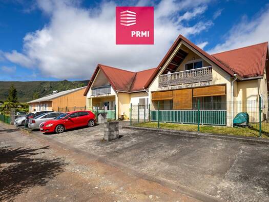 Immeuble à vendre 415 000 € 300 m² La Plaine-des-Palmistes 97431