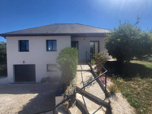 Maison à vendre 272 000 € 4 pièces 3 chambres 90 m² 1 000 m² de terrain Rignac 12390