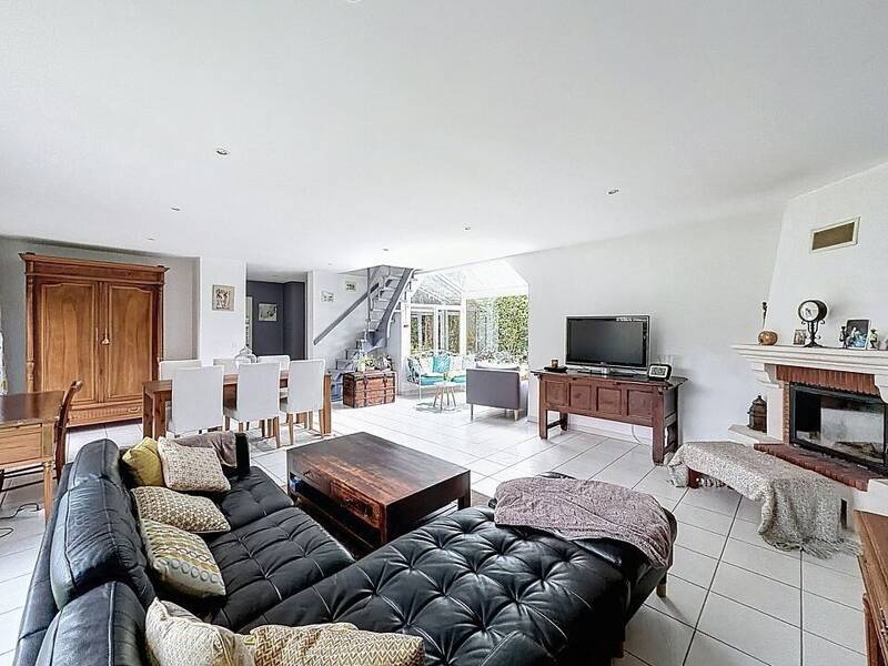 Maison à vendre, 125m², VOISINS LE BRETONNEUX