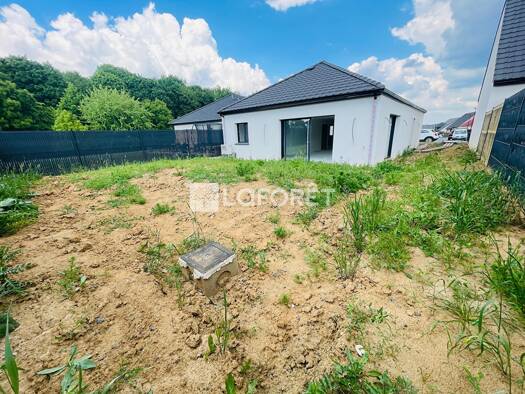 Maison de plain-pied à vendre 249 990 € 5 pièces 3 chambres 115 m² 375 m² de terrain Estrees 59151