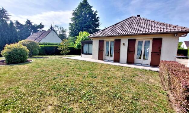 Maison à vendre 357 000 € 6 pièces 4 chambres 150 m² 985 m² de terrain Anet 28260