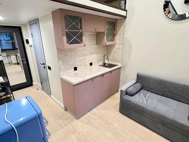 Maison à louer, 16m², PARIS 17E