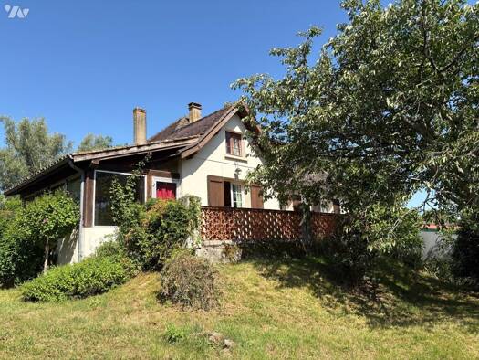 Maison à vendre 161 975 € 6 pièces 4 chambres 112 m² 2 733 m² de terrain Tombebœuf 47380