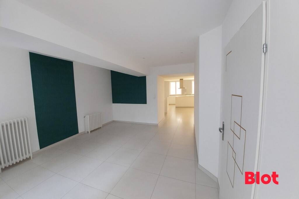 Maison à vendre, 169m², SAINT AUBIN DU CORMIER