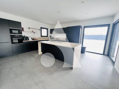Maison à vendre - Neuf 790 000 € 8 pièces 6 chambres 250 m² 1 944 m² de terrain Faramans 01800