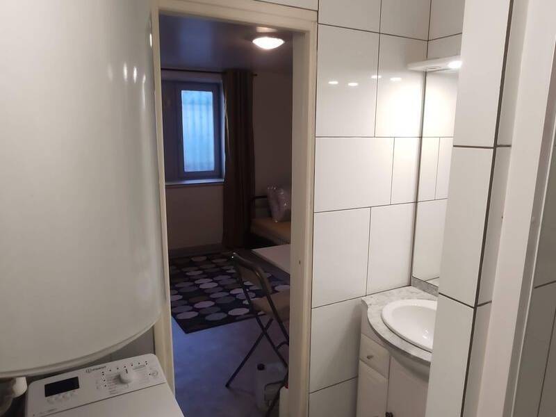 Maison à louer, 16m², PARIS 19E