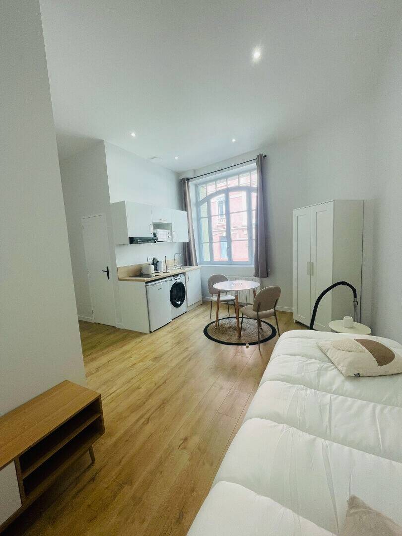 Maison à louer, 24m², VILLEFRANCHE SUR SAONE