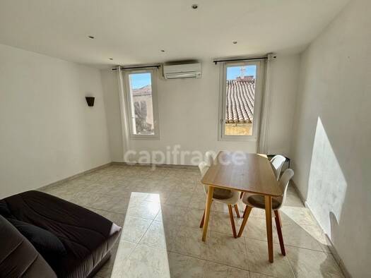 Appartement à vendre 169 000 € 2 pièces 1 chambre 35 m² Étage 2/2 Centre Ville La Ciotat 13600