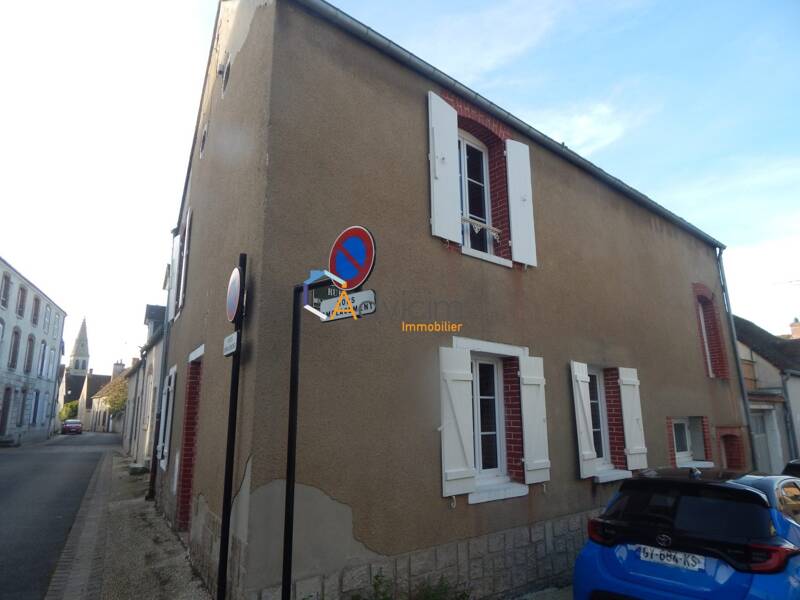 Maison à vendre, 105m², FERRIERES EN GATINAIS