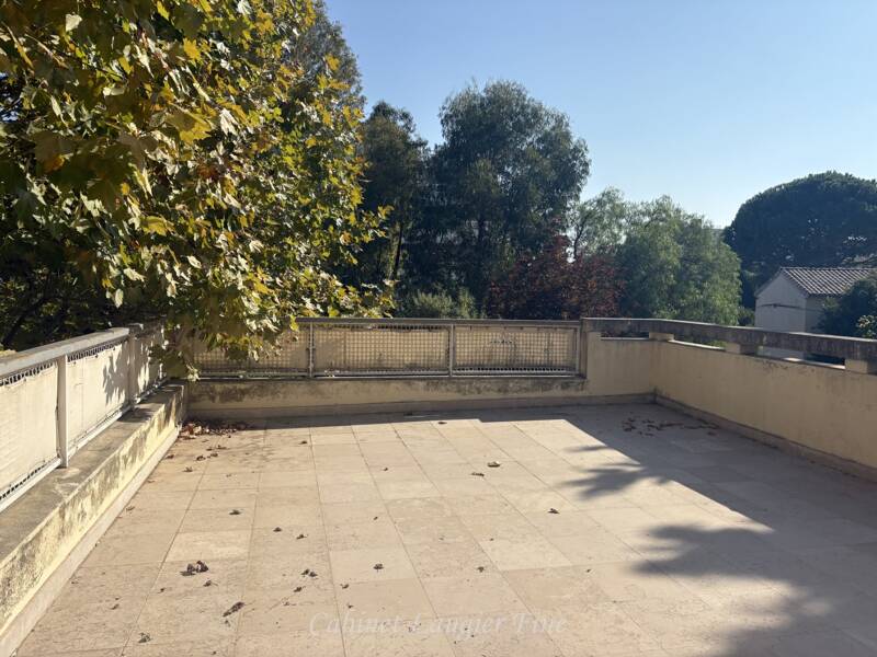 Maison à louer, 172m², MARSEILLE 8E