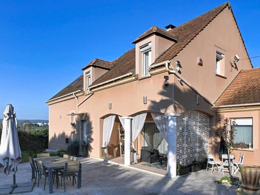 Maison à vendre 490 000 € 6 pièces 4 chambres 175 m² 1 200 m² de terrain Mézières-sur-Seine 78970